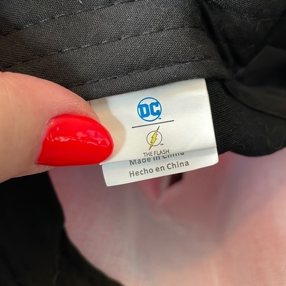 DC Comics The Flash SnapBack Baseball Hat OS - Picture 7 of 12